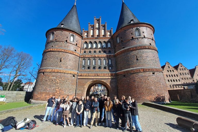 PHOTO-2026-03-19-17-09-58